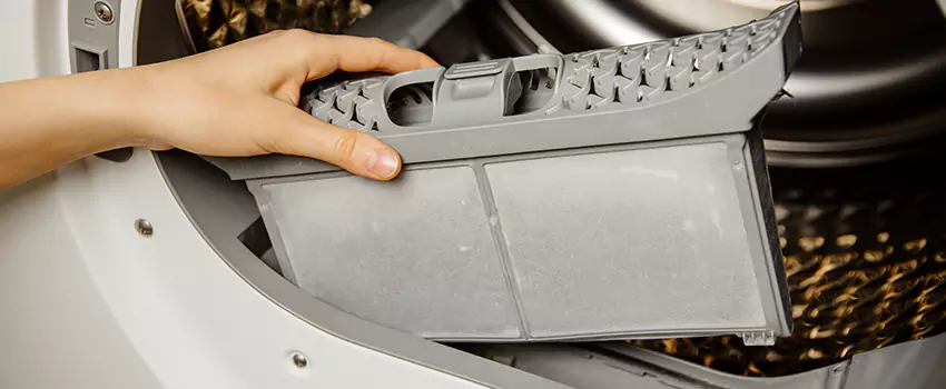 Signs Of A Clogged Dryer Lint Trap in Clearwater Beach, Florida
